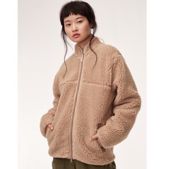 Aritzia TNA Teddy Coat - Picture 6 of 10